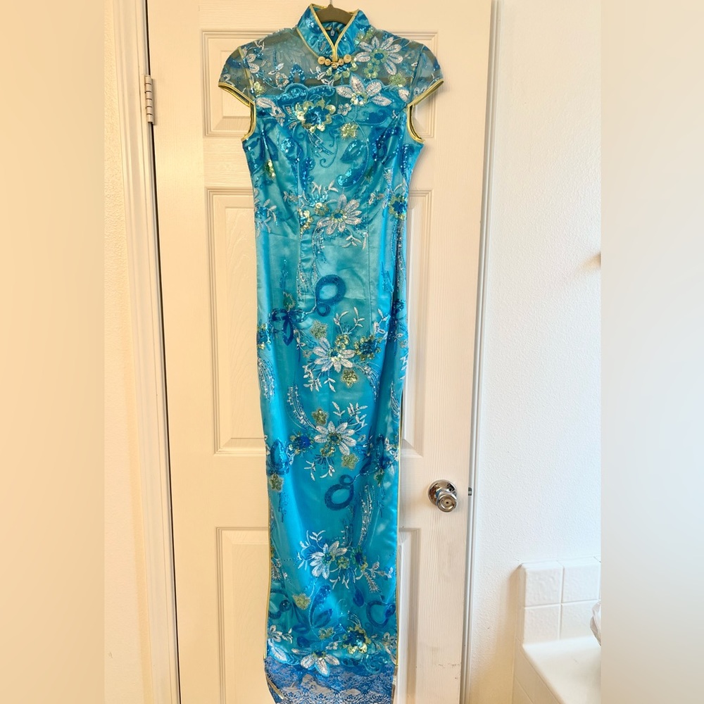 Full Embroidery Blue Qipao Cheongsam Dress